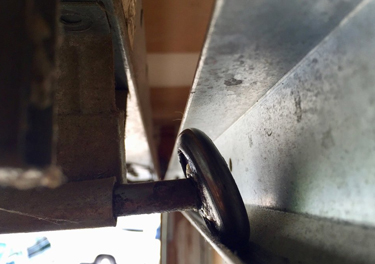 garage door roller repair in Los Angeles County